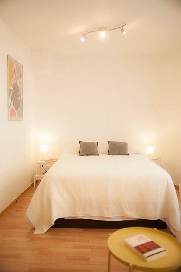 Luxor 7 Apartment Севиля Екстериор снимка